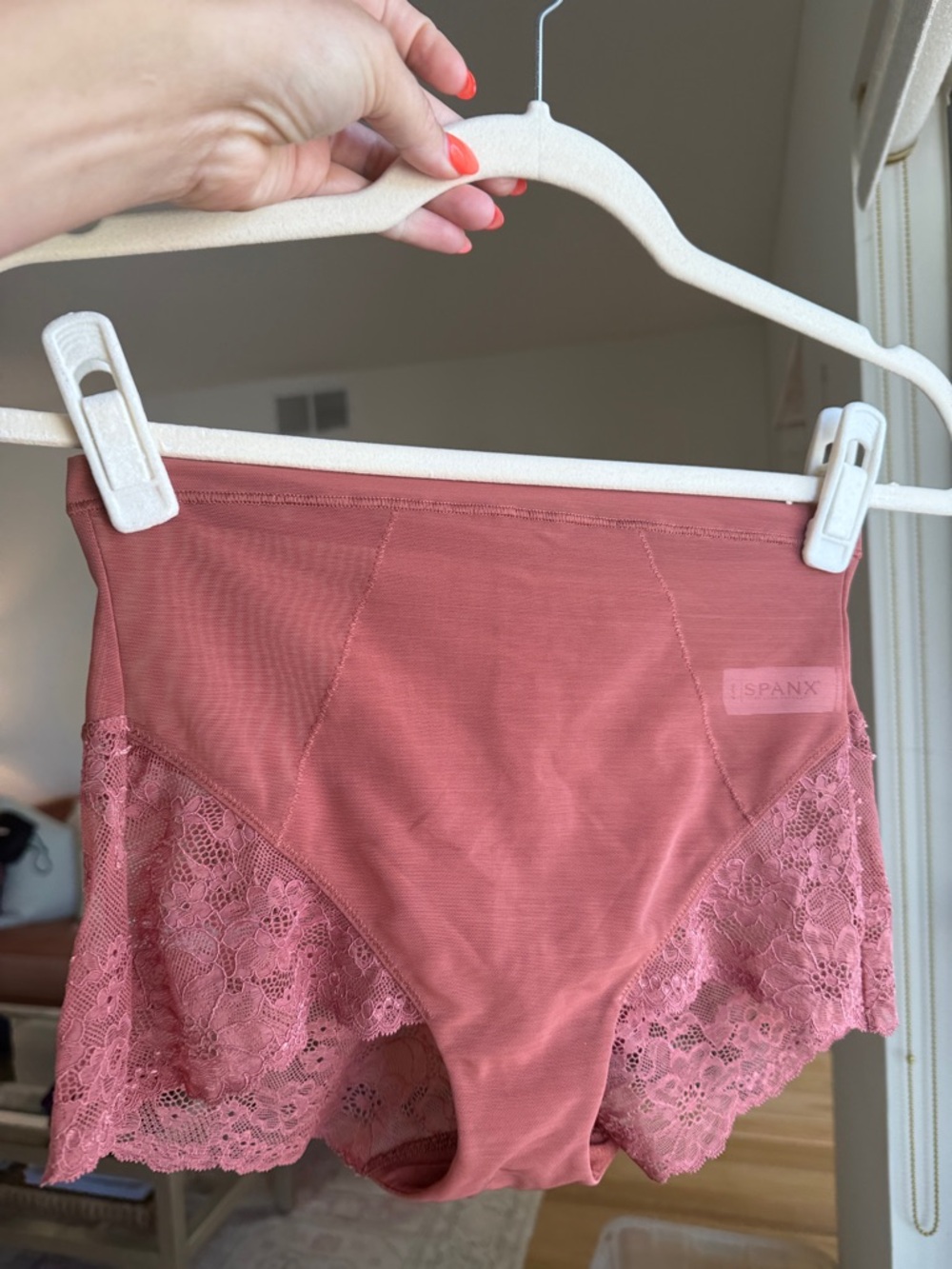 SAMPLE 🤎 SPANX Spotlight on Lace Mid-Rise Brief, Bronzer, Size M